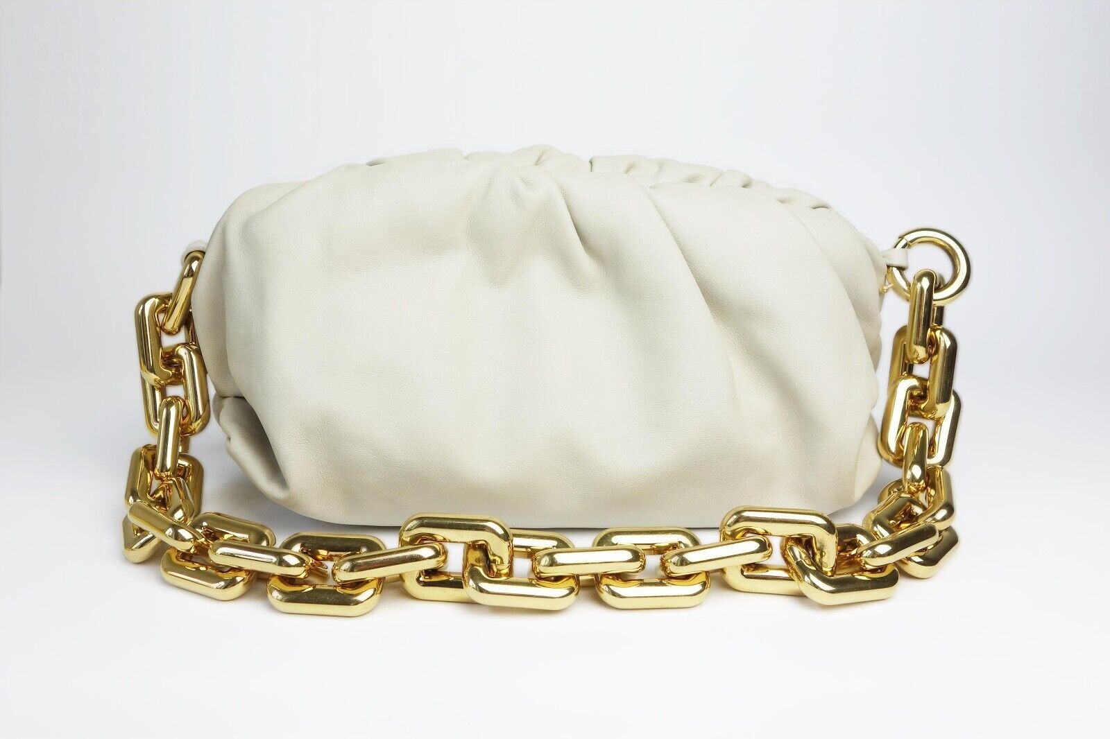 Bottega Veneta Cream Leather Chain Pouch Bag | Strumok